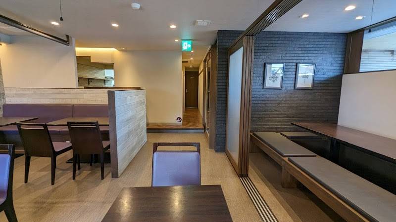 FreiHeit cafe dining シーシャ(フライハイト カフェ ダイニング シーシャ)