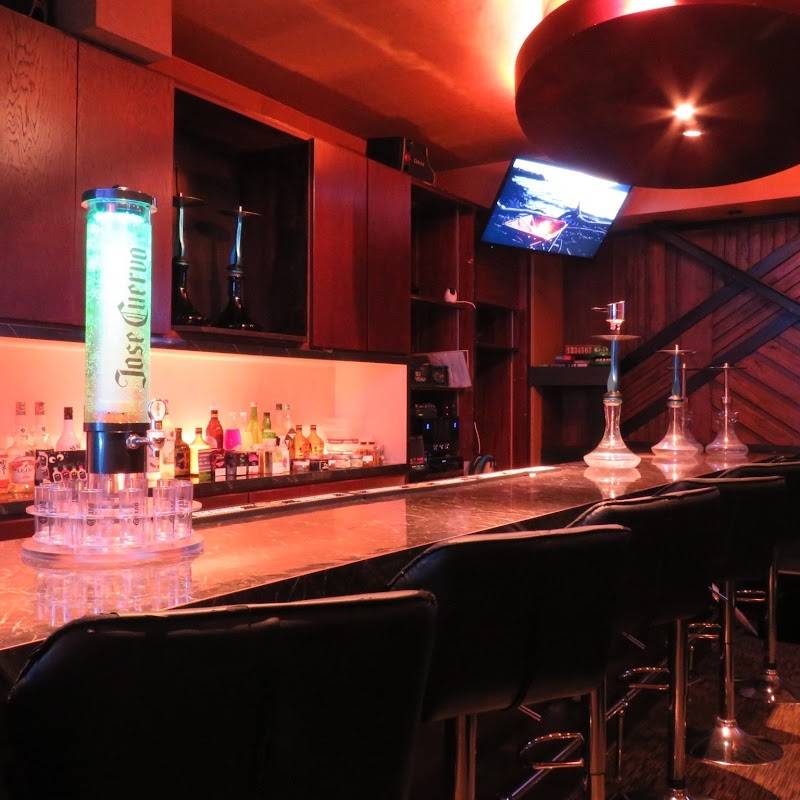 Shisha&Bar CORAL（シーシャバー コーラル）
