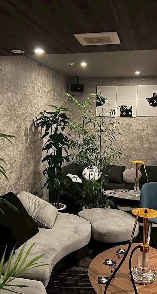 シーシャ喫茶 夜ナ夜ナノ。