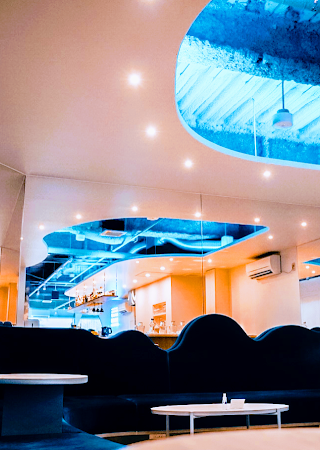 札幌 シーシャ カフェ & バー ヌヌヌ 本店 / SHISHA CAFE & BAR NNN