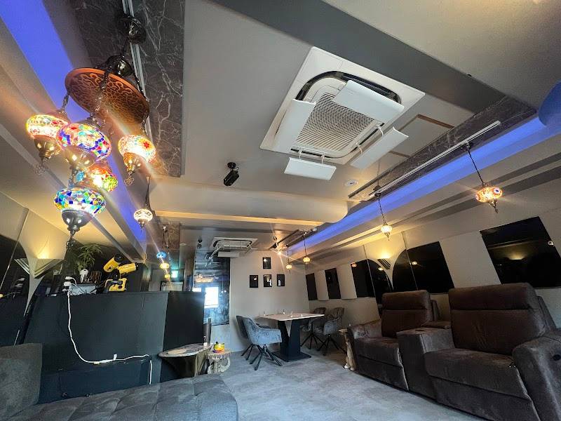 Trevoir Gotanda Shisha Lounge(トレヴォア 五反田 シーシャラウンジ)