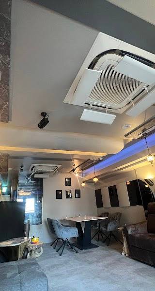Trevoir Gotanda Shisha Lounge(トレヴォア 五反田 シーシャラウンジ)
