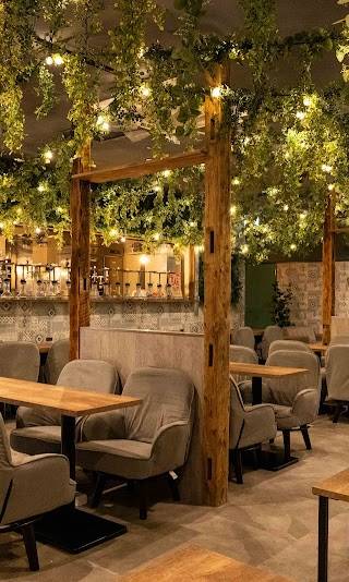 シーシャ カフェ＆バー C.STAND シースタンド上野アメ横店