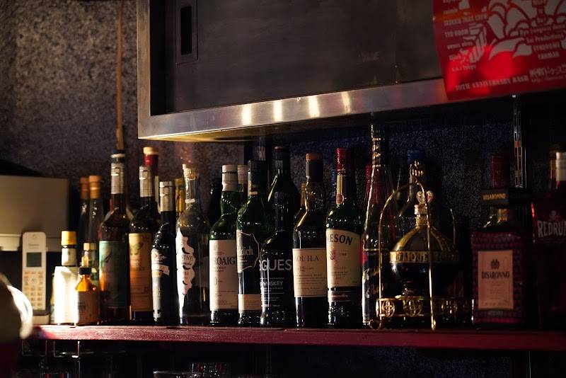 BAR & SOUND SPACE 新宿ドゥースラー
