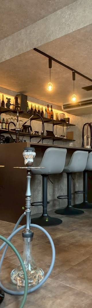 Shisha cafe&bar SHEE. (シーシャカフェ&バー シー)広島本通り