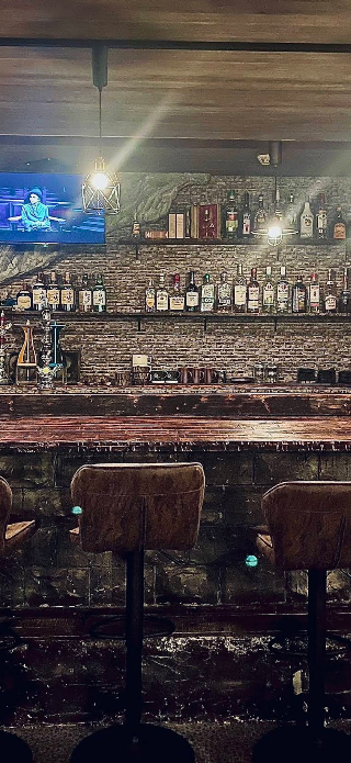 Éponine Shisha Lounge & Cafe 福山店