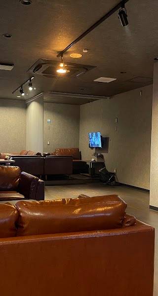 CHILL STATION ちるらちぬ (Shisha lounge)