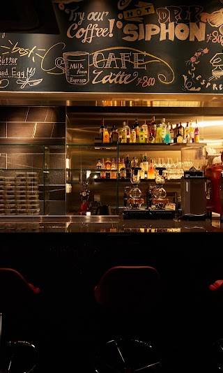 YOLO cafe&bar 飯田橋・神楽坂
