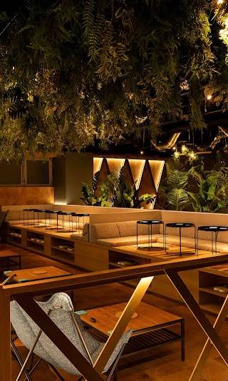シーシャ カフェ&バー C.STAND シースタンド 横浜西口店