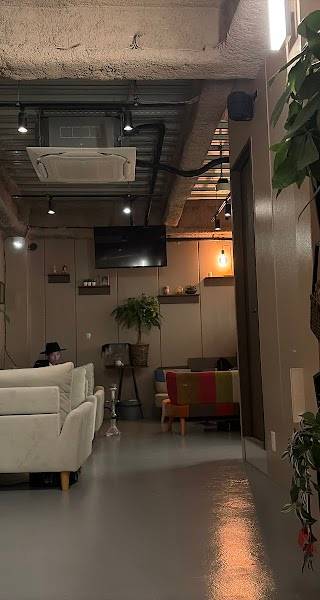 Potara Breeze(ポタラブリーズ) 新横浜 シーシャ カフェ&バー